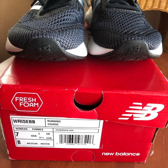 !!SOLD!! BRAND NEW NBW NIB NEW BALANCE FRESH FOAM WOMENS SNEAKERS SIZE 7 - Picture 2 of 3
